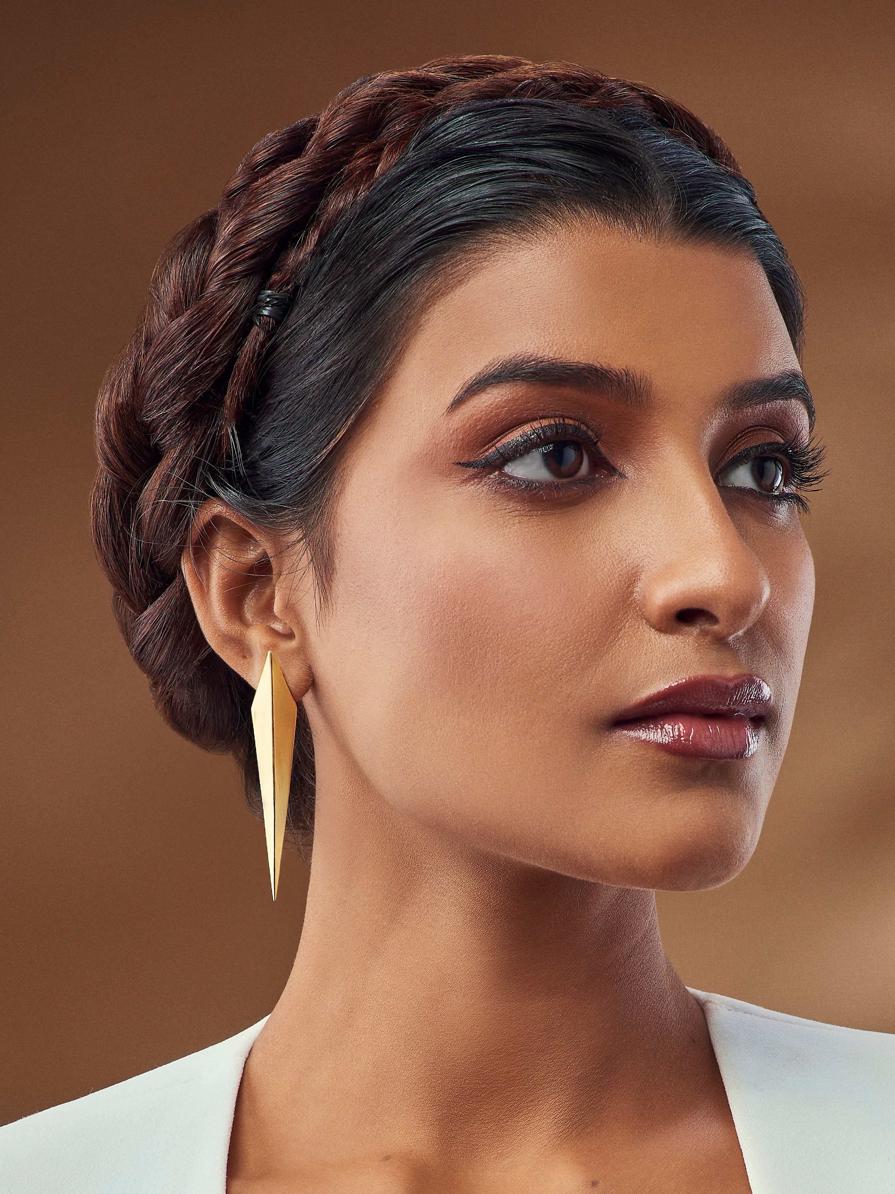 Veerta Earring