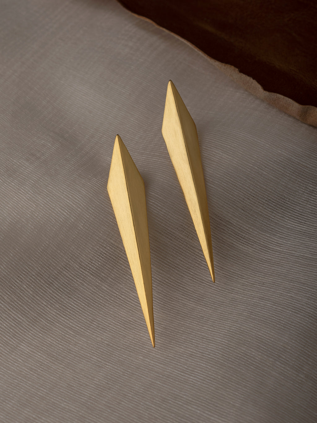 Veerta Earring