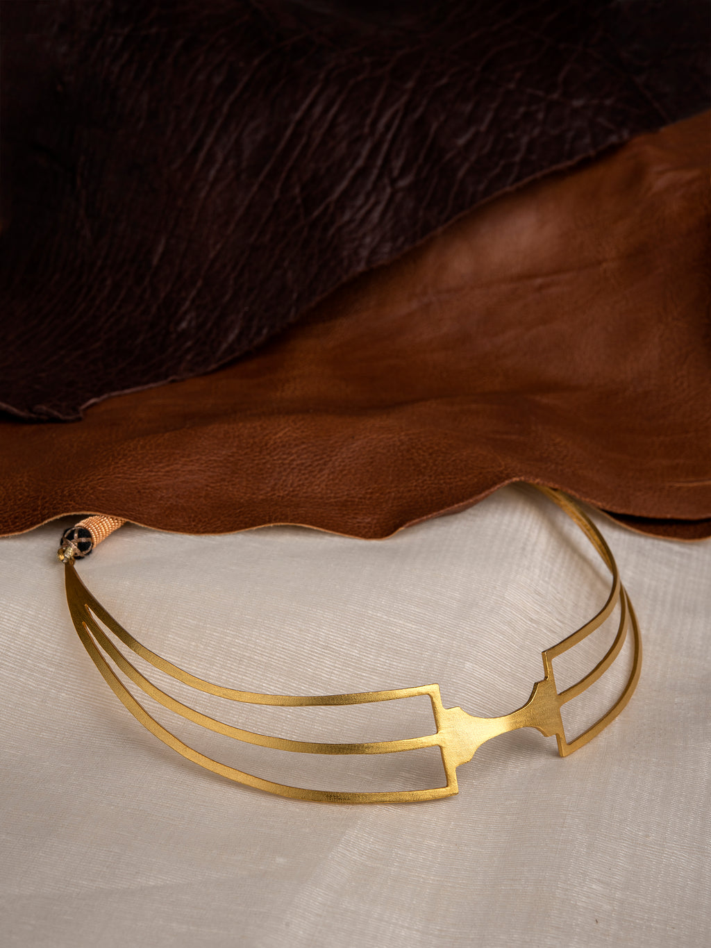 Dagger Choker Neckpiece
