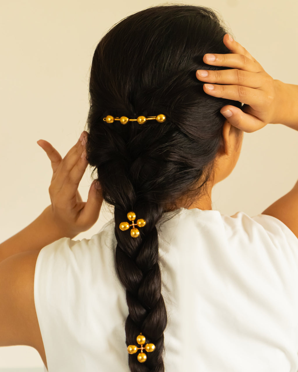 Malati Earclips